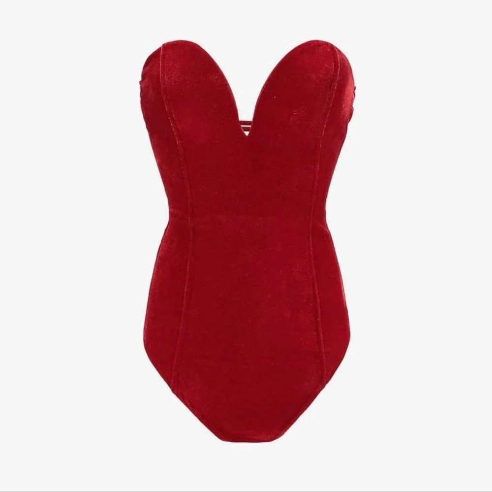Chic Red Velvet Bodysuit - Picture 2 of 4